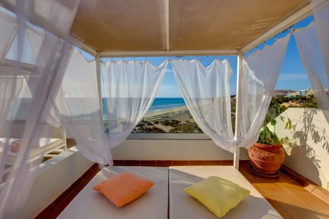 SBH Crystal Beach Hotel & Suites - photo 4