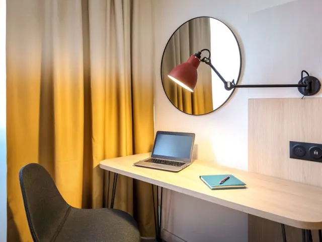 Hôtel Mercure Cavaillon Portes du Luberon - photo 3