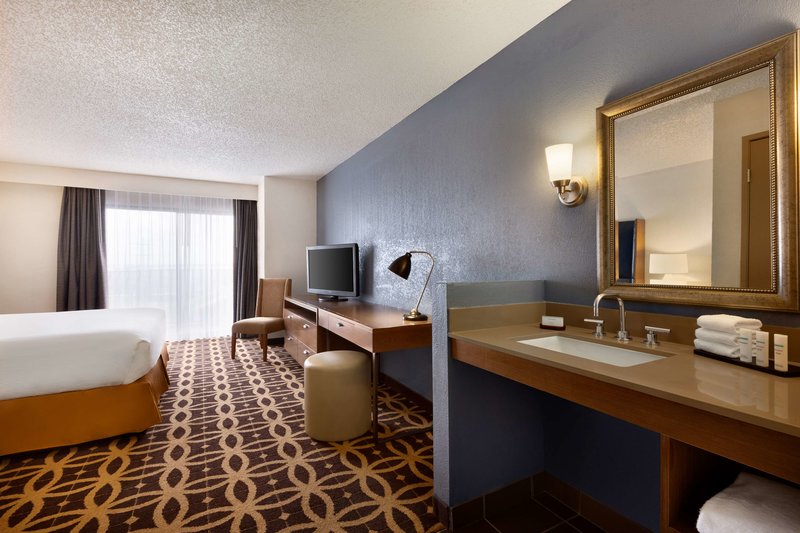 Embassy Suites by Hilton Dallas DFW Airport South - foto 1