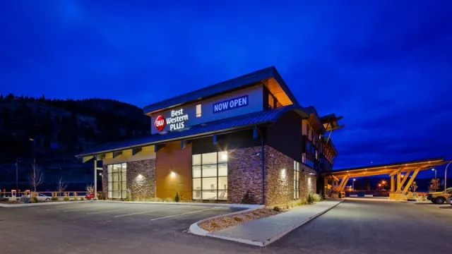 Best Western Plus Merritt Hotel - photo 2