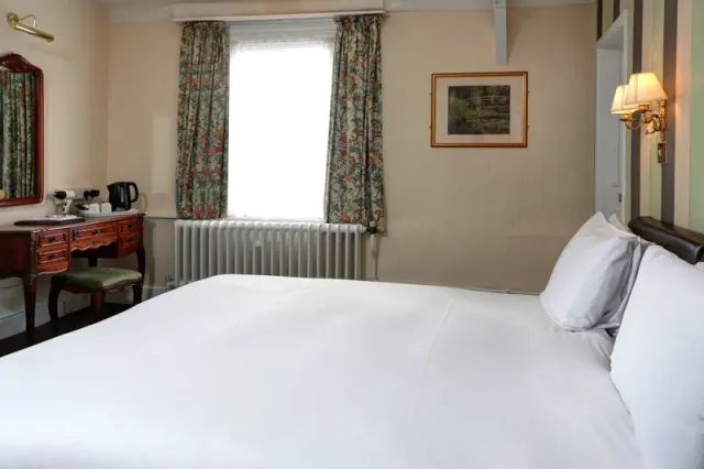 George Hotel - 사진 2
