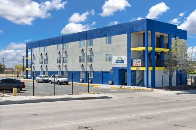 Days Inn by Wyndham Albuquerque I25 - photo 3