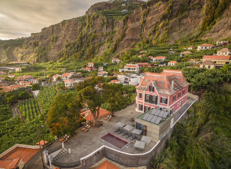 Zinos Hotel - 사진 1