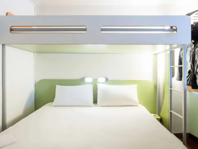 Ibis Budget Bordeaux Centre Mériadeck - photo 4