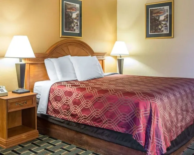 Econo Lodge, Dalton