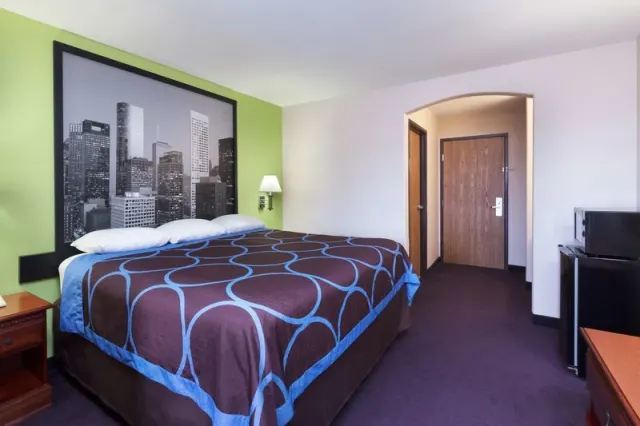 Hotel Piney Woods, Huntsville
