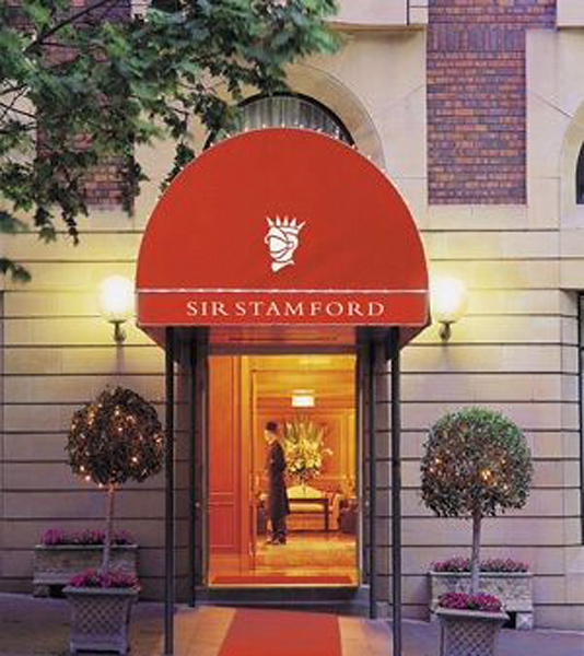 Sir Stamford at Circular Quay - photo 1