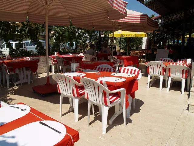 Atlantis Apartments - photo 4