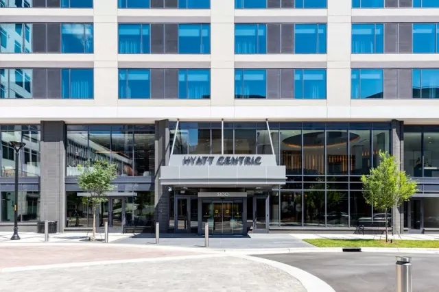 Hyatt Centric SouthPark Charlotte - photo 2