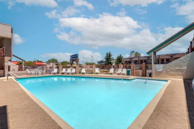 Best Western Turquoise Inn  Suites - photo 4