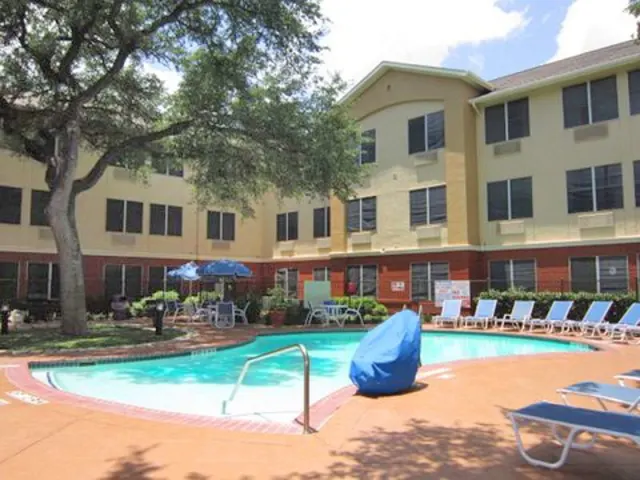 Holiday Inn Austin North - Round Rock - photo 3
