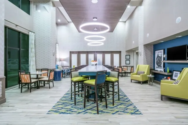 Hampton Inn & Suites Glenarden/Washington DC - foto 3