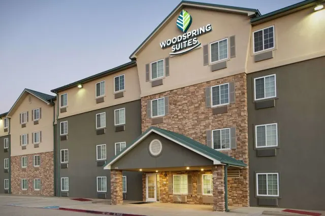 Holiday Inn Trophy Club - photo 2