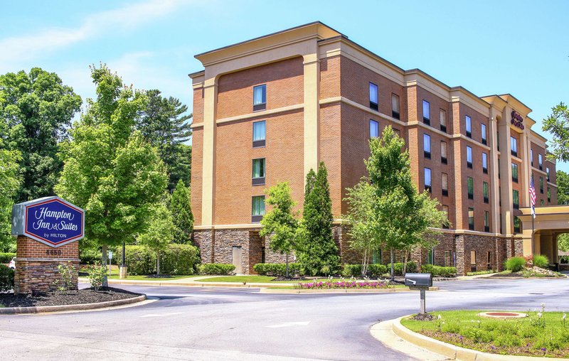 Hampton Inn Suites Flowery Branch - photo 1