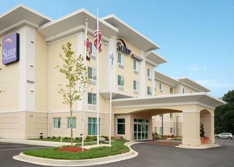 Sleep Inn & Suites - صورة 1