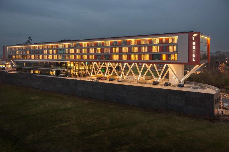 Van der Valk Hotel Veenendaal - photo 1