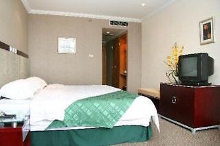 Garden City Hotel - photo 3