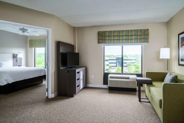 Hampton Inn & Suites Valley Forge Oaks - photo 3