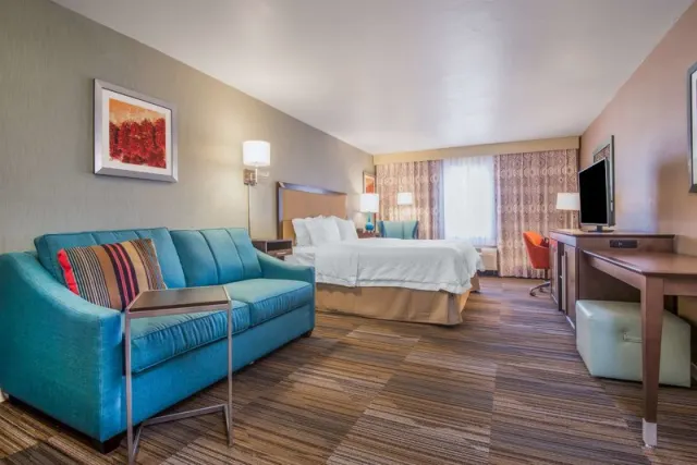 Hampton Inn  Suites Los Alamos - photo 2