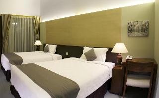 Hotel NEO+ Green Savana Sentul City - photo 2
