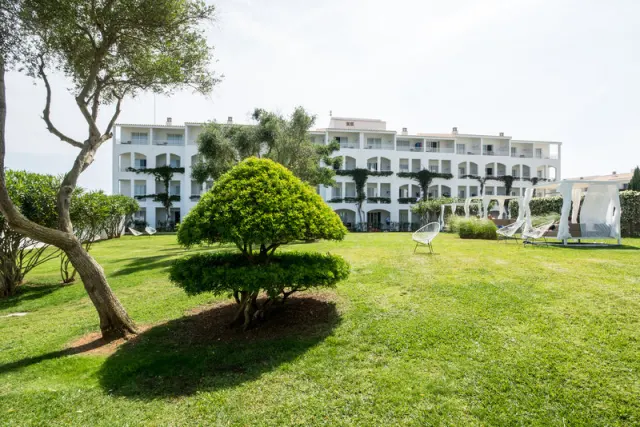 Prinsotel La Caleta - photo 2
