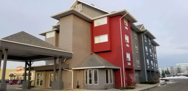 SureStay Plus Hotel by Best Western Lethbridge, Alberta