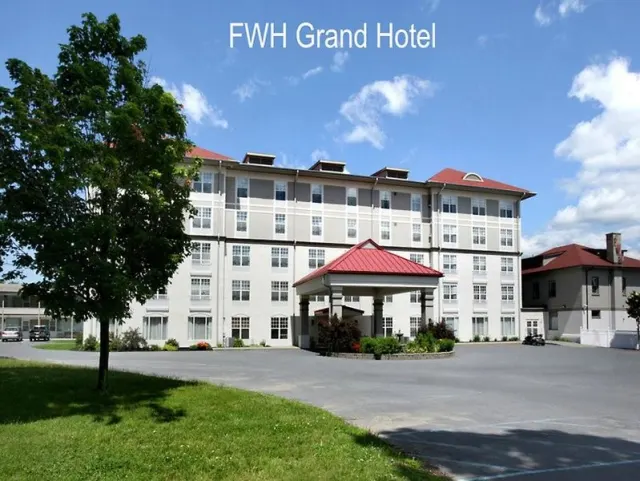 Fort William Henry Resort  Conference Center - photo 3