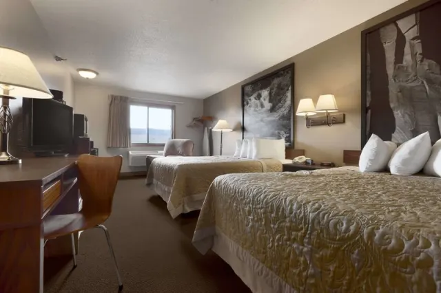 Super 8 by Wyndham Sioux Falls41st Street - photo 4