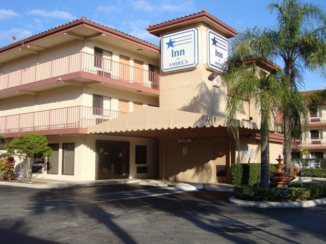 Inn of America - Palm Beach Gardens - photo 1