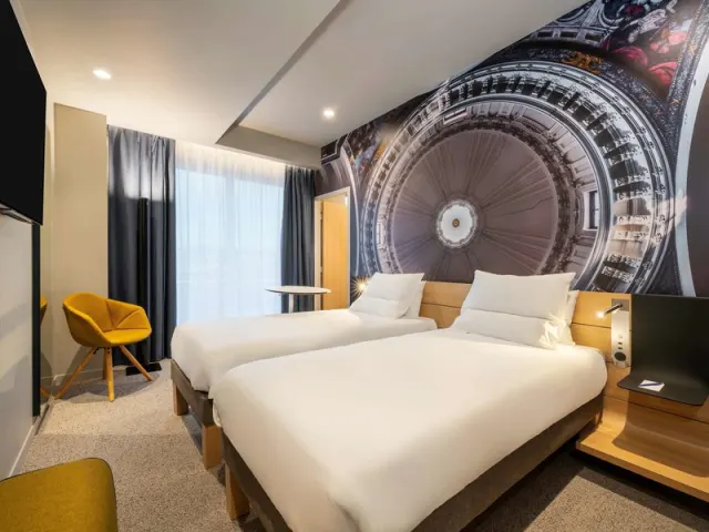 Novotel Paris 20 Belleville - photo 2
