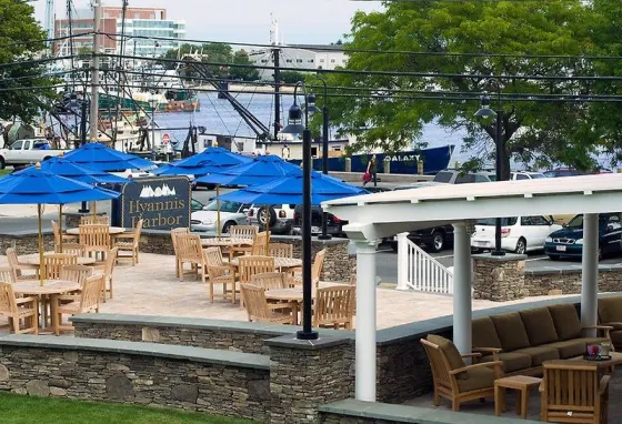 Hyannis Harbor