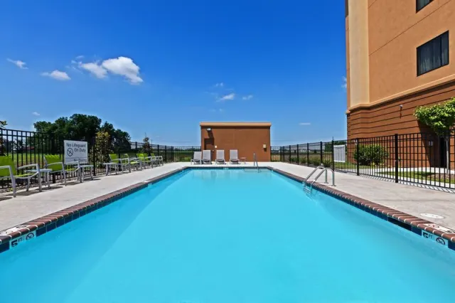 Hampton Inn Marion - foto 3