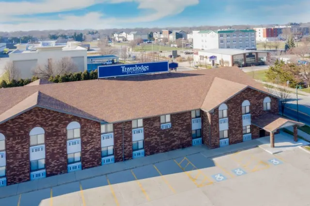 Travelodge by Wyndham Elkhart, Elkhart