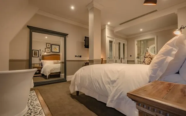 King Street Townhouse - photo 2