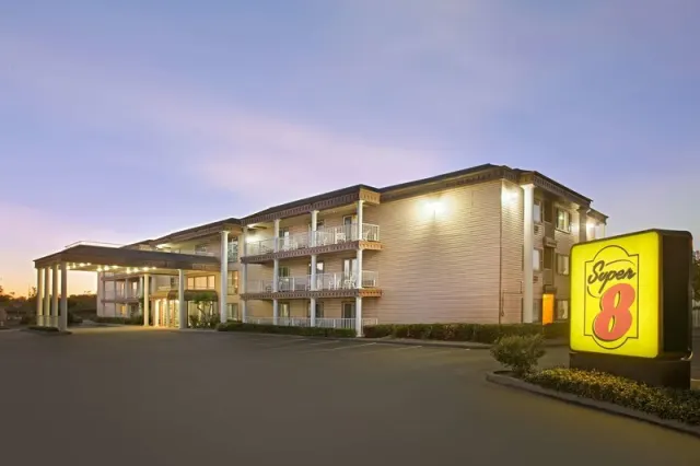 Super 8 by Wyndham Oroville - photo 3