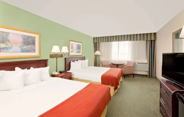 Baymont Inn & Suites Keokuk - photo 3