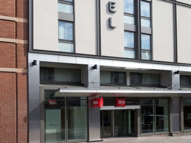 ibis Brighton City Centre - Station Hotel - photo 2