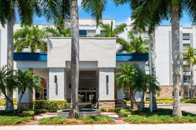 Hampton Inn Weston Ft. Lauderdale - photo 3