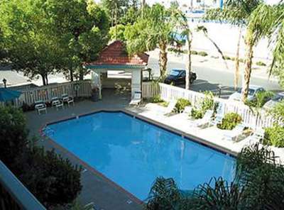 La Quinta Inn by Wyndham Bakersfield South - photo 2