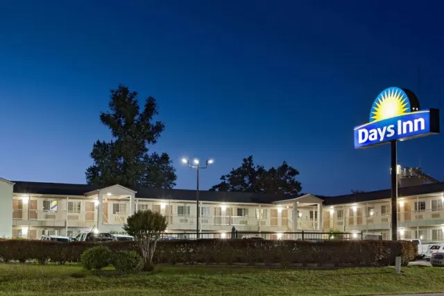 Days Inn by Wyndham Kerrville – Foto 2