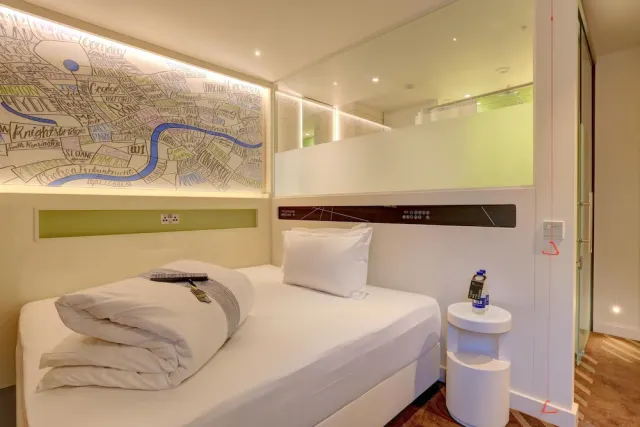 hub by Premier Inn London Goodge Street - photo 4