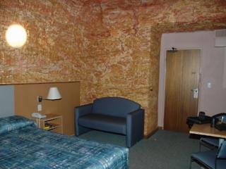Desert Cave Hotel - photo 3