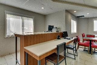 Holiday Inn Express Hotel & Suites West Palm Beach Metrocentre - photo 4