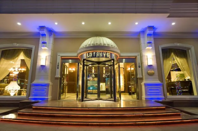 Latanya Palm Hotel - photo 2