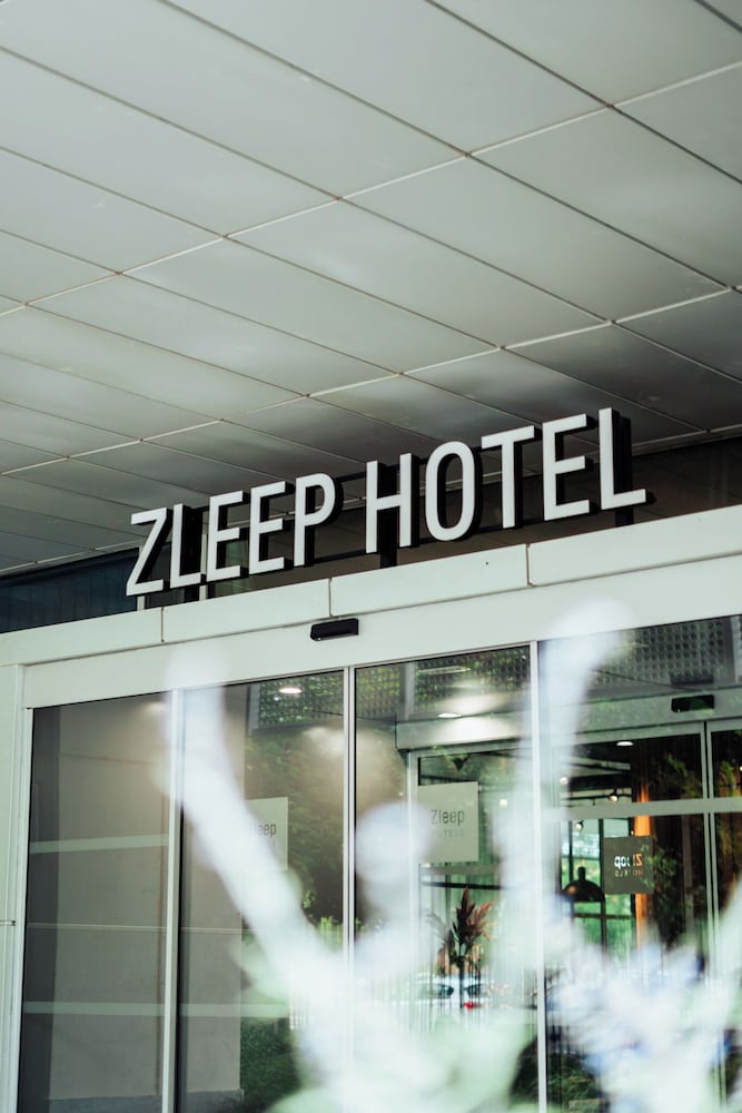 Zleep Hotel Madrid Airport - photo 1