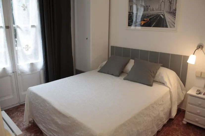Hostalet Barcelona - photo 1
