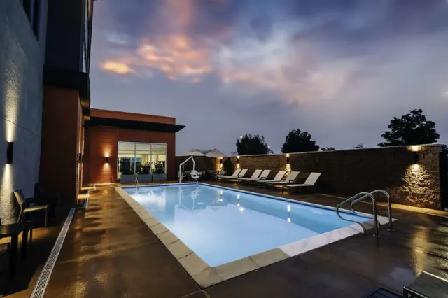 Hyatt House Sacramento Airport Natomas - photo 2