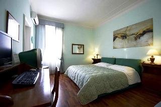All Comfort Astoria Palace - photo 4