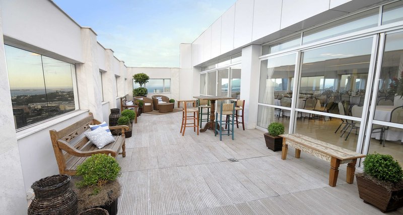 Golden Tulip Porto Vitoria - photo 1