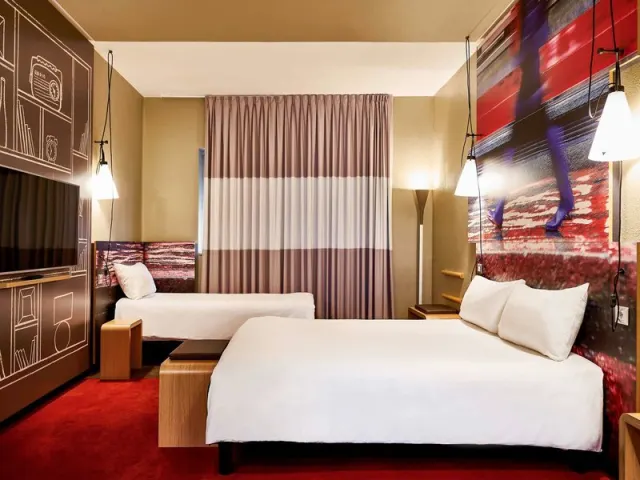 ibis Milano Centro - photo 4